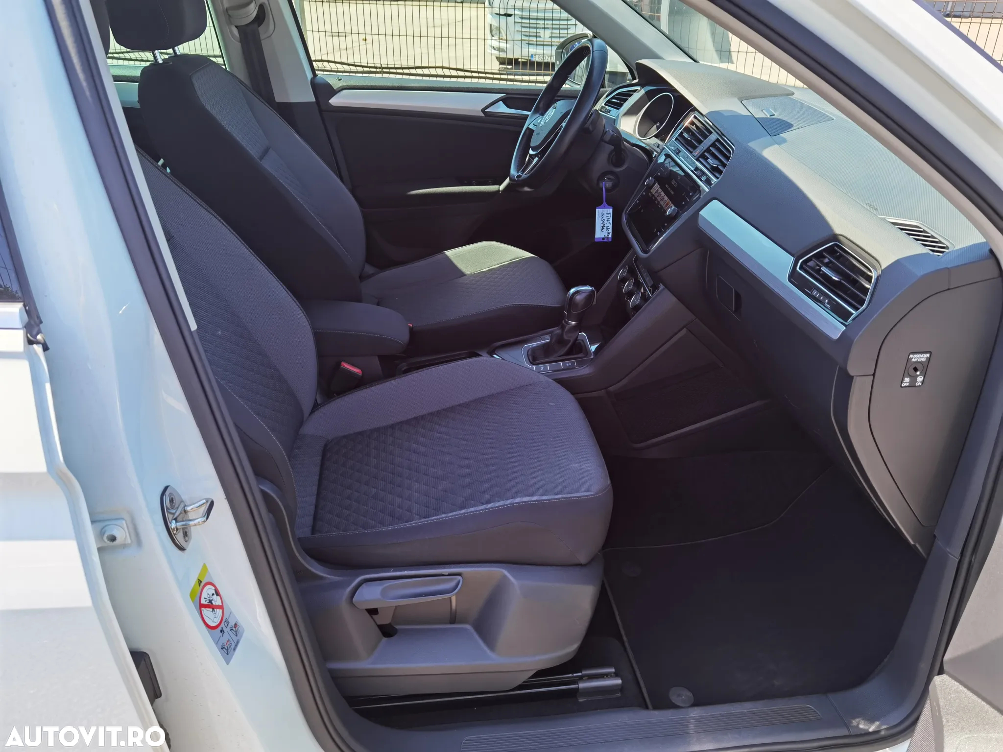 Volkswagen Tiguan 2.0 TDI SCR (BlueMotion Technology) DSG Comfortline - 9