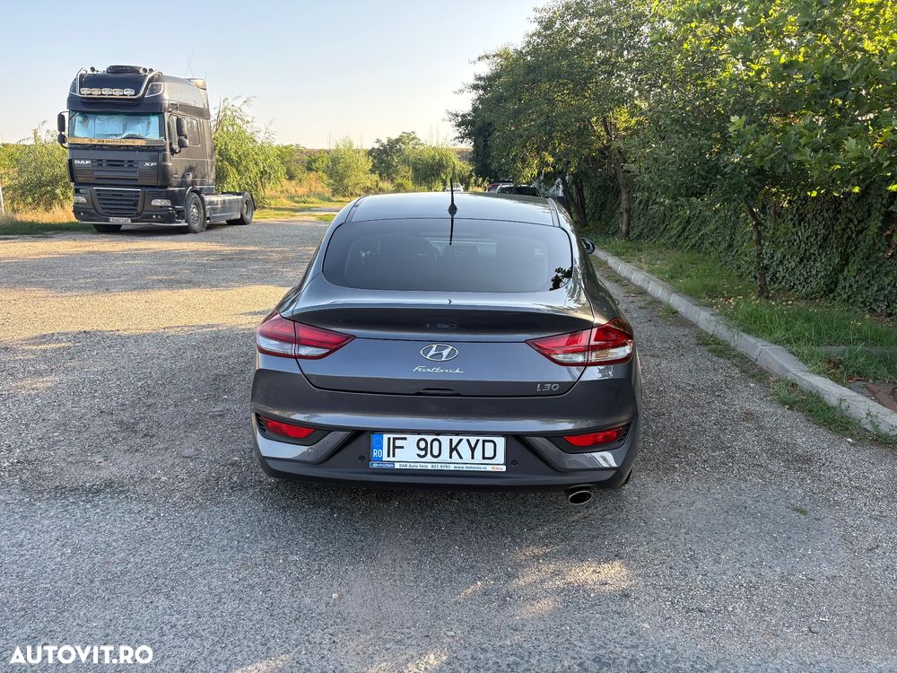 Hyundai i30 1.0 T-GDI 120CP 5DR Highway+ - 12