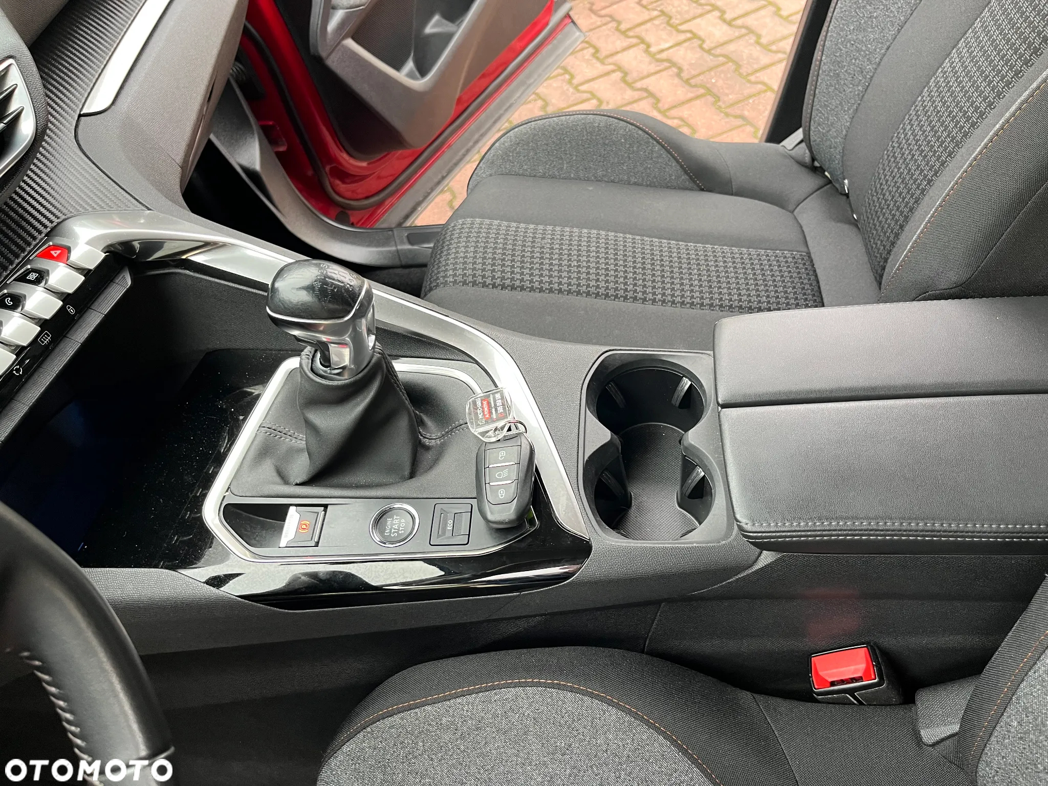 Peugeot 3008 1.2 PureTech Active Pack S&S - 14