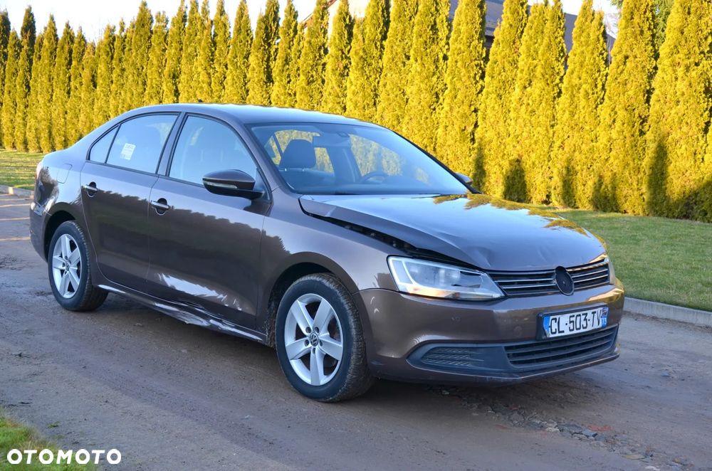 Volkswagen Jetta 1.6 TDI Blue Motion Technology Comfortline - 7