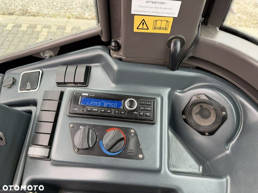 Mecalac AS 700 Obrotowe ramie Szybko-Złącze Mało motogodzin - 24