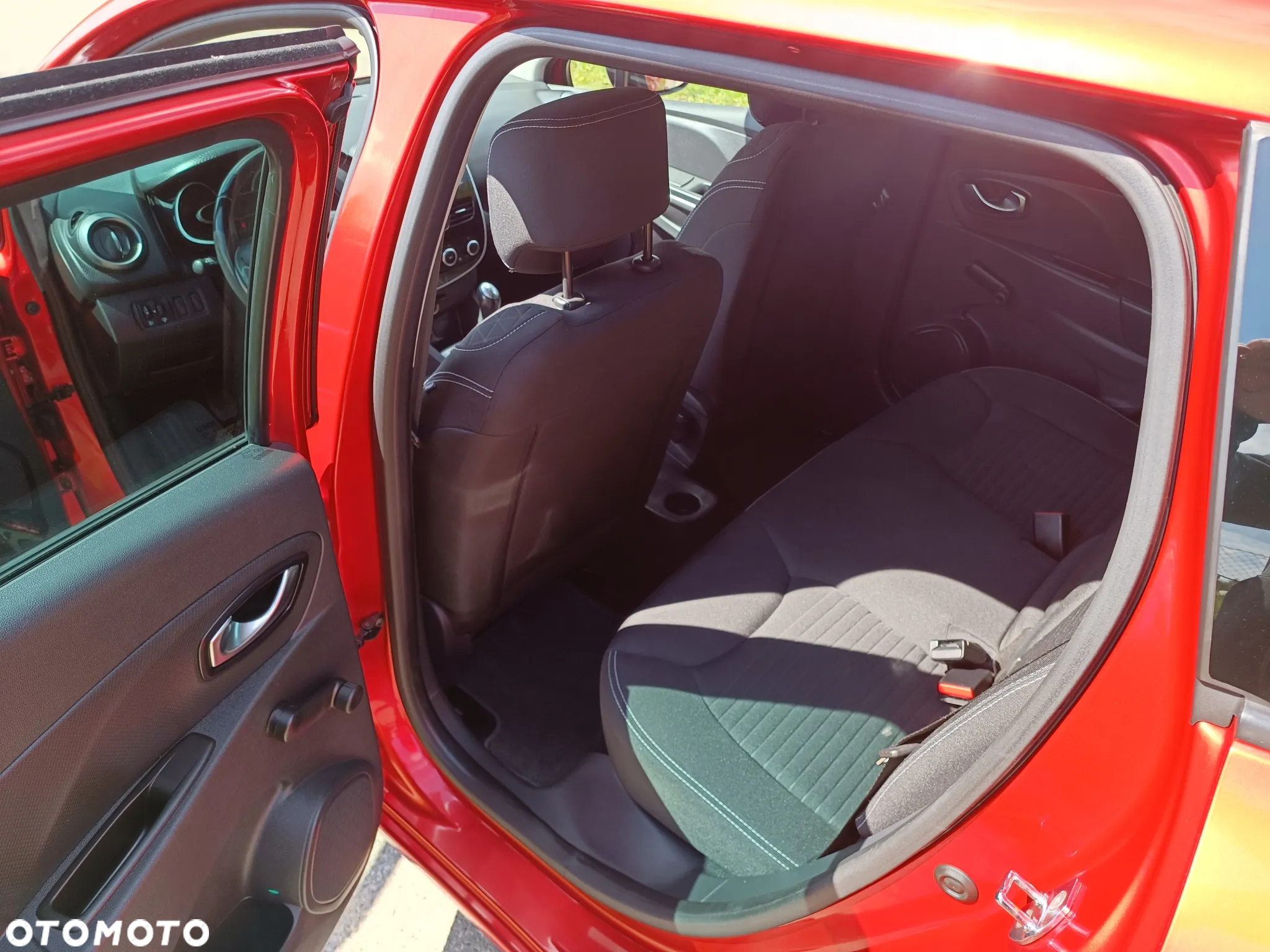 Renault Clio 1.2 16V Limited - 17