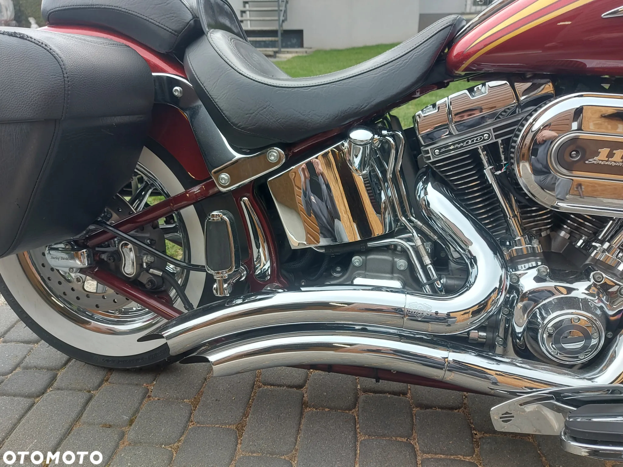 Harley-Davidson Softail Deluxe - 13