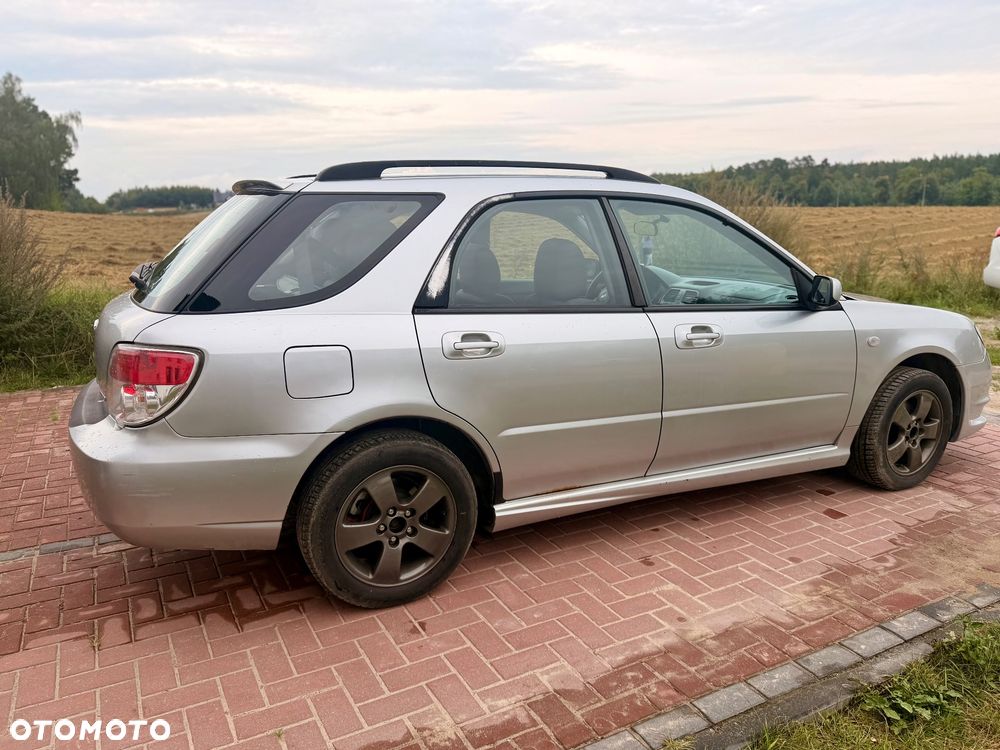 Subaru Impreza 2.0R Active - 5
