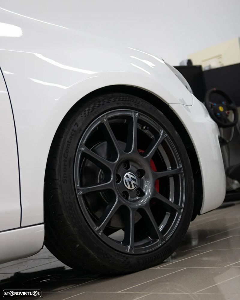 VW Golf 2.0 TSi GTI DSG - 21