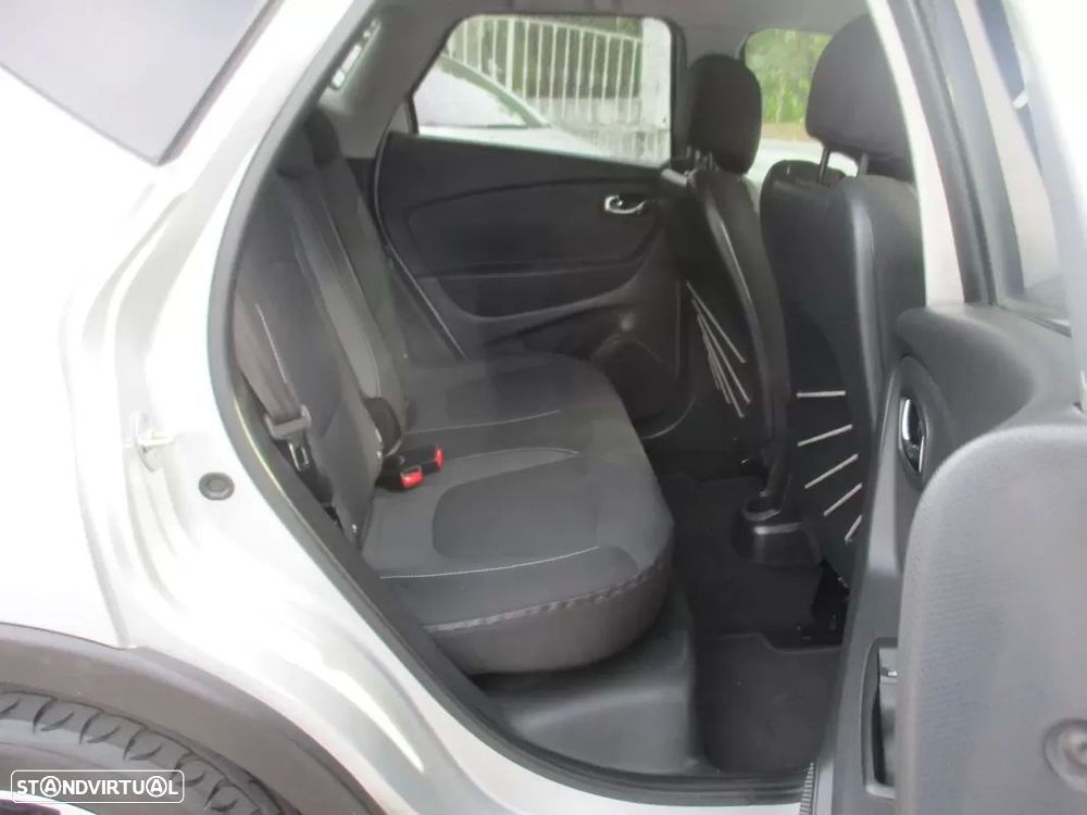 Renault Captur 1.5 dCi Exclusive - 24