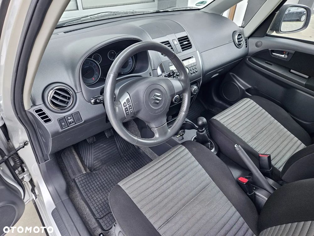 Suzuki SX4 1.6 VVT 4x2 Style - 9