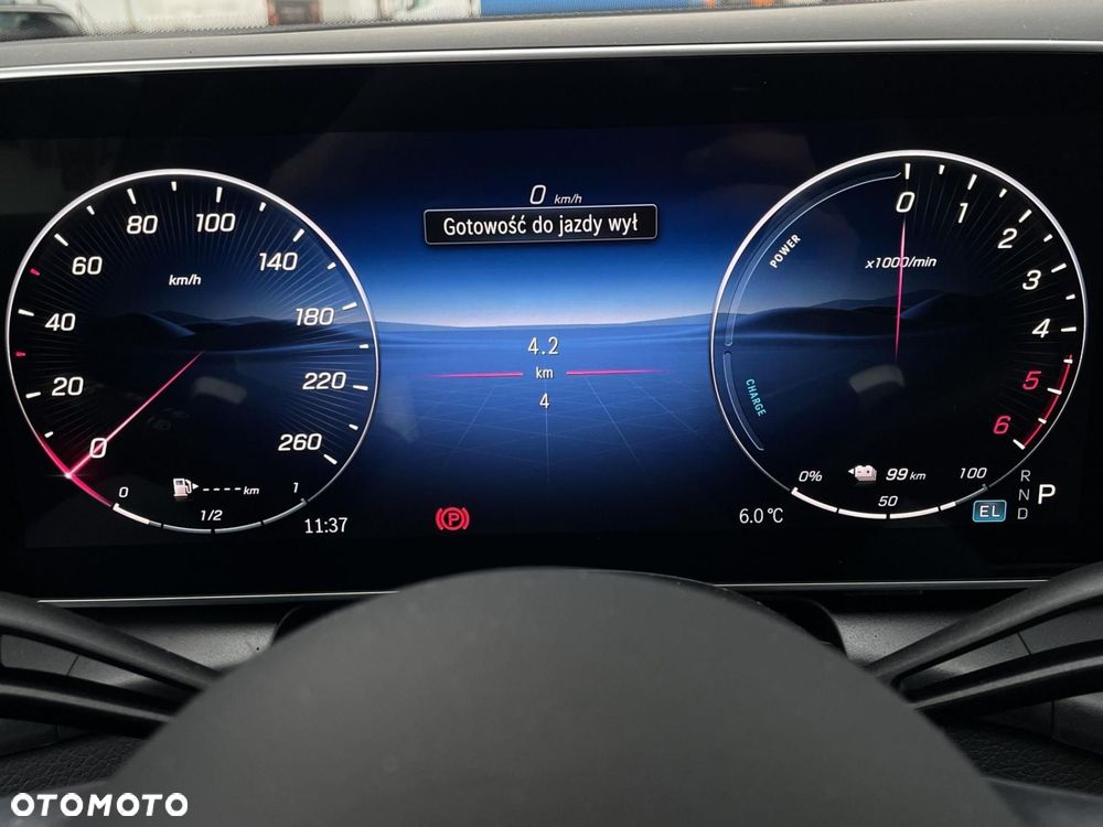 Mercedes-Benz GLC - 18