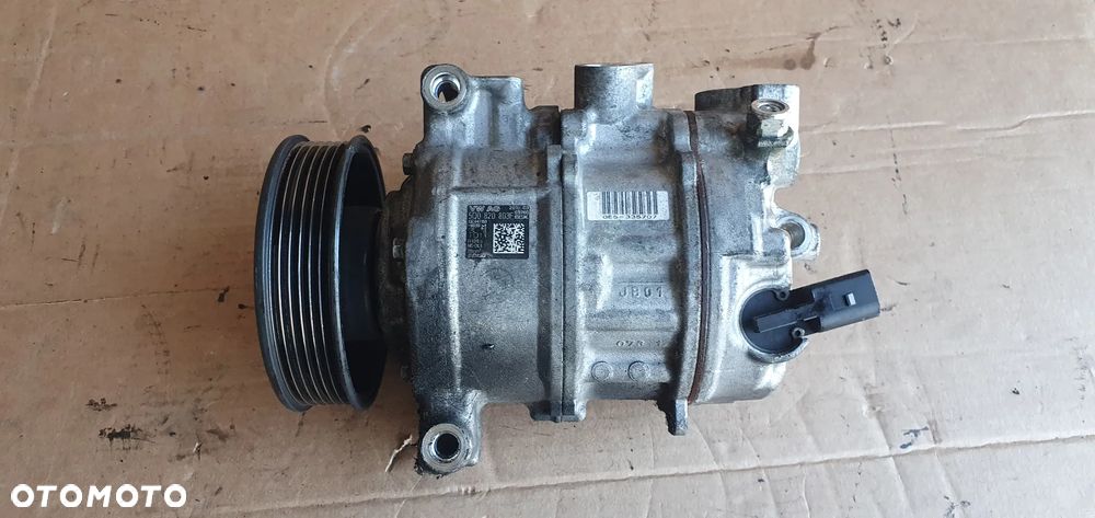 Sprężarka klimatyzacji pompa klimy Audi A4 B8 5Q0820803F - 1