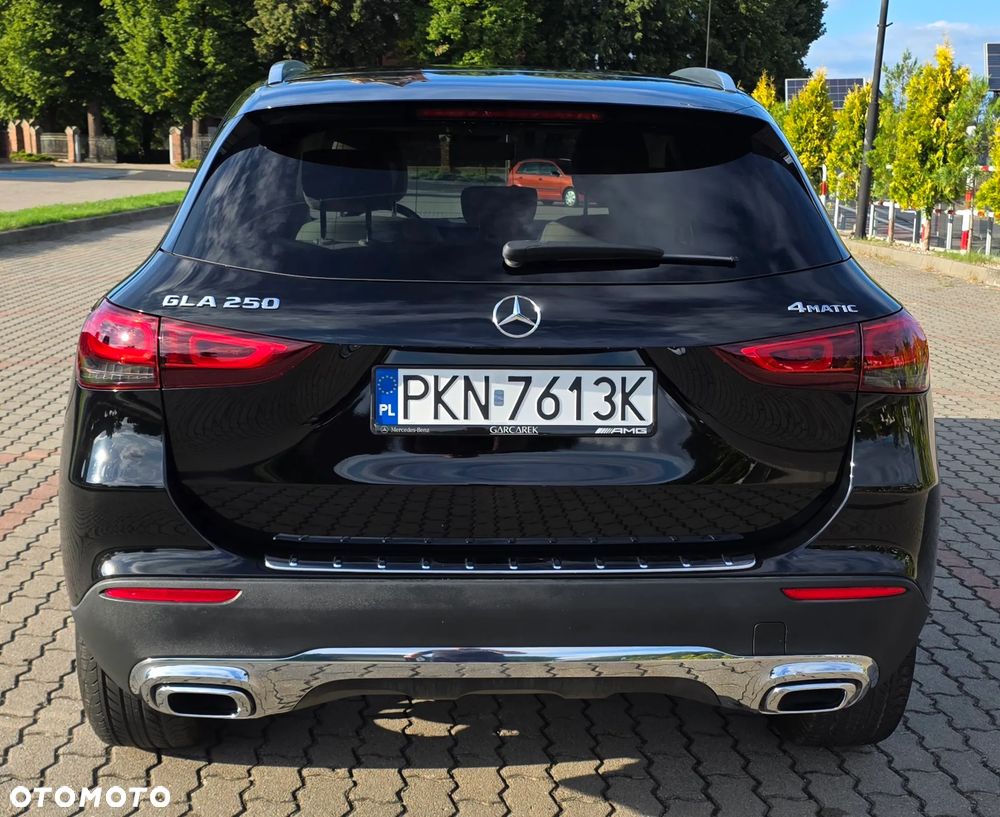 Mercedes-Benz GLA 250 4Matic 8G-DCT Edition Progressive Line - 7