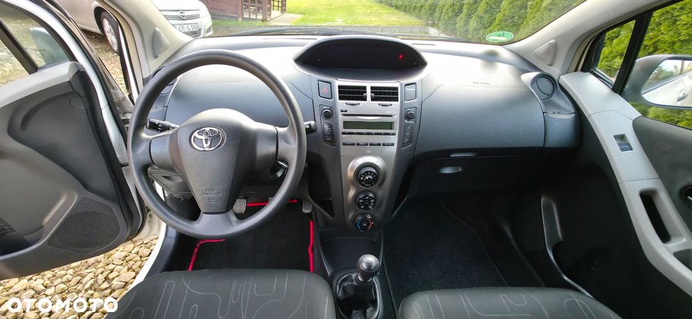 Toyota Yaris 1.33 VVT-i Cool - 15