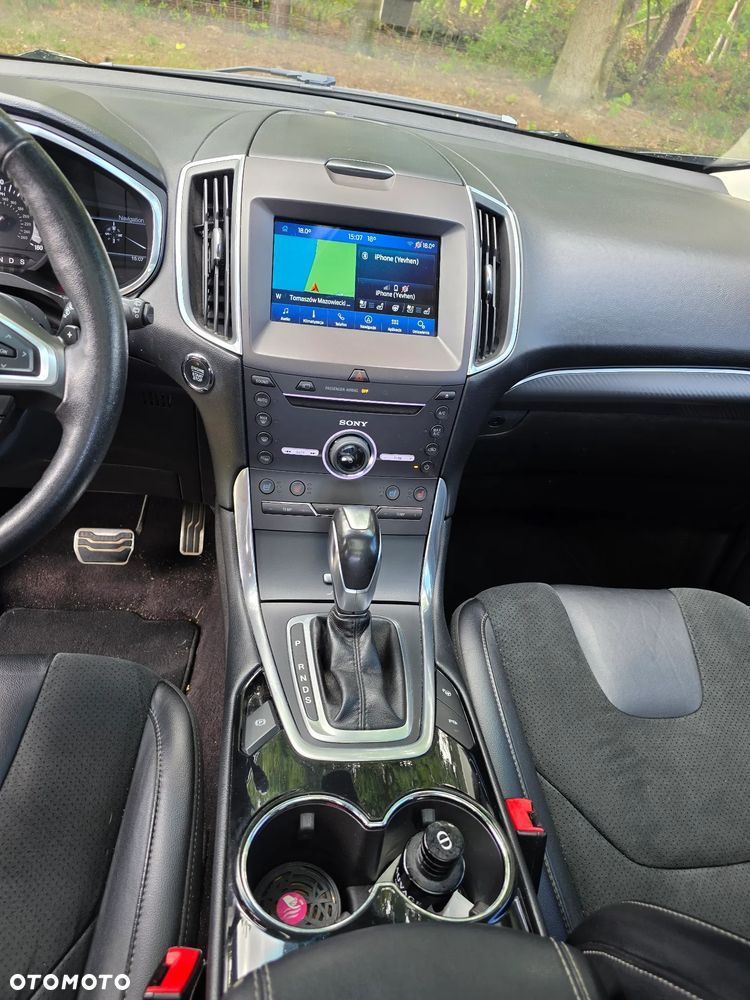 Ford Edge - 28