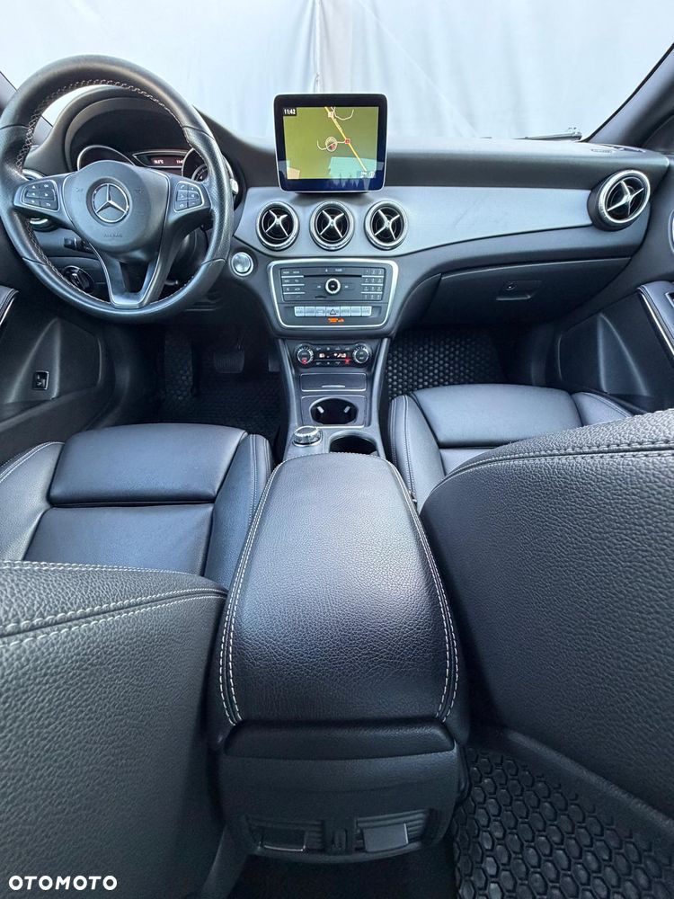 Mercedes-Benz CLA 250 4-Matic Sport - 25