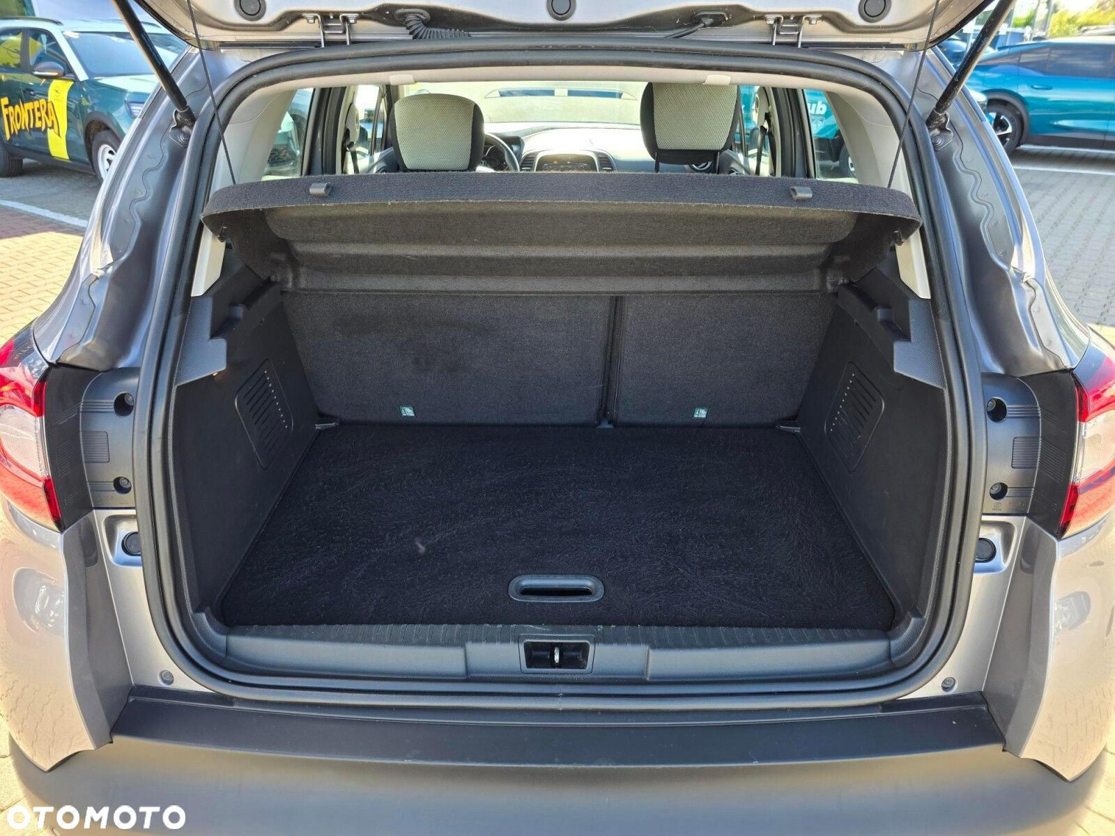 Renault Captur - 23