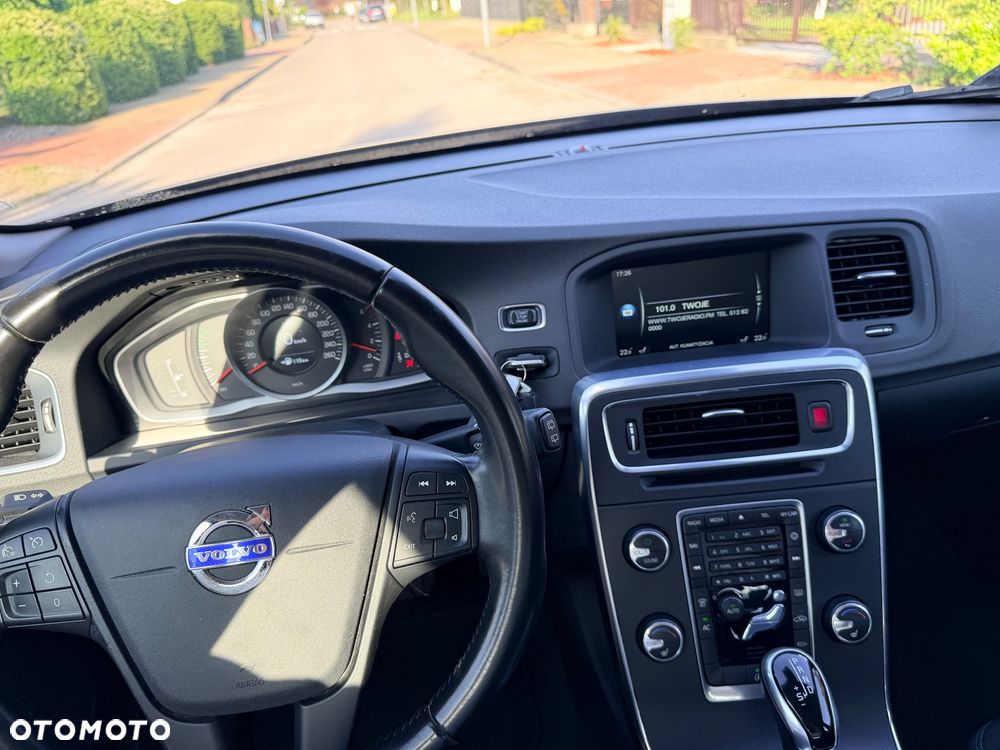 Volvo V60 D4 Geartronic Linje Business - 9