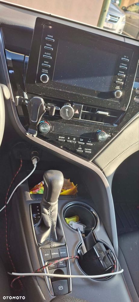 Toyota Camry 2023 photo 5