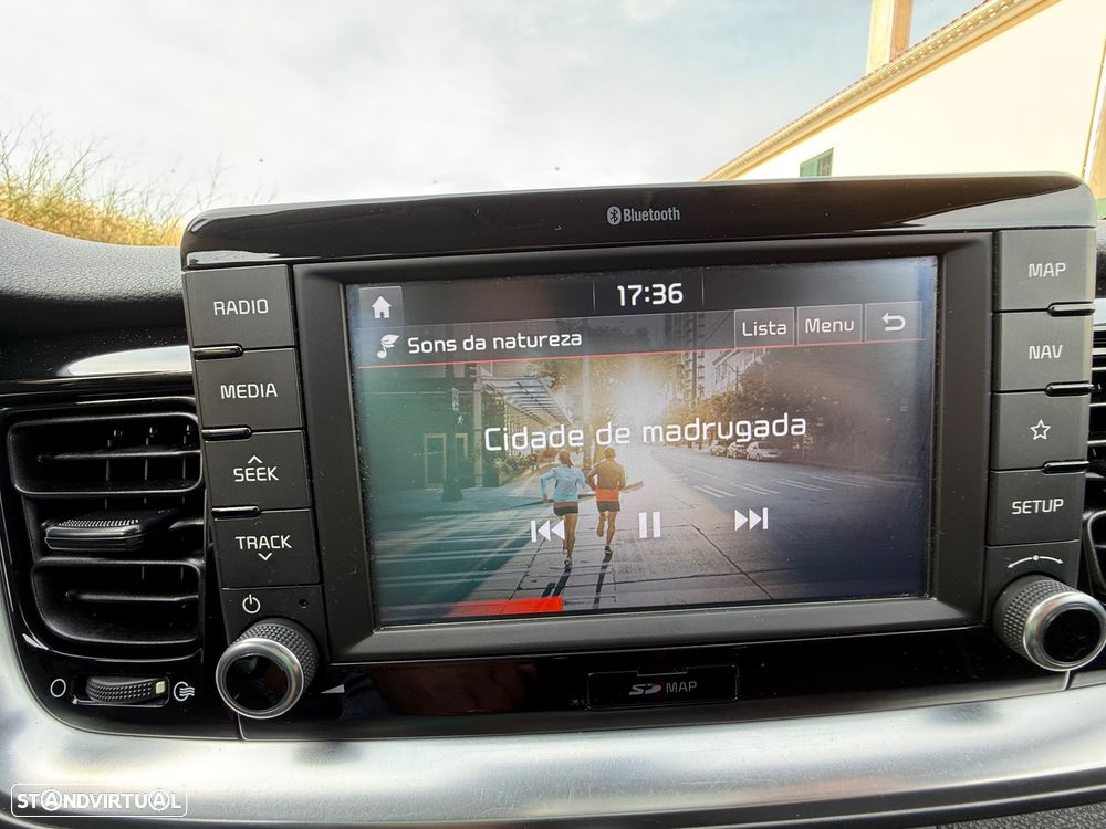 Kia Stonic 1.0 T-GDI 100 OPF Dream-Team Edition - 36