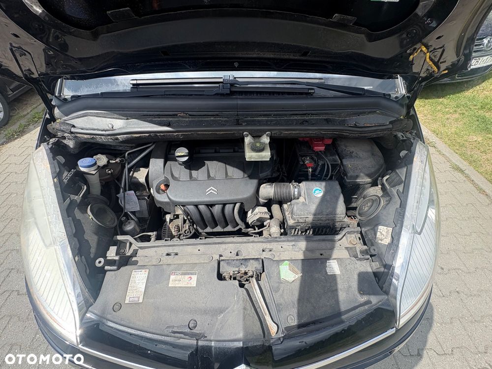 Citroën C4 Picasso 2.0 16V Exclusive - 20