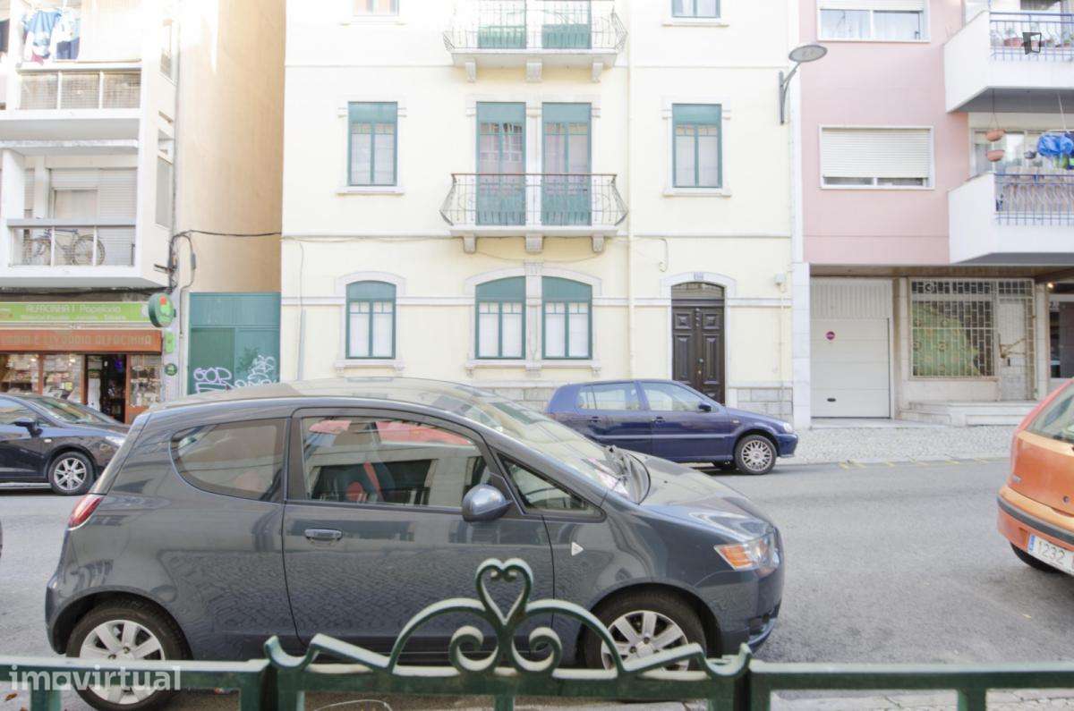 Quarto - localizado em Intendente Lisbon - Grande imagem: 4/15