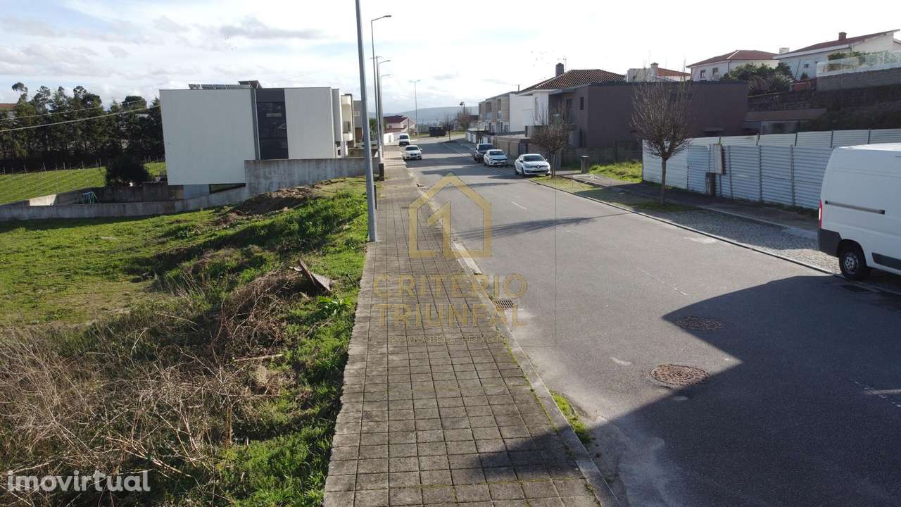 Terreno em Besteiros - Paredes - Grande imagem: 3/17