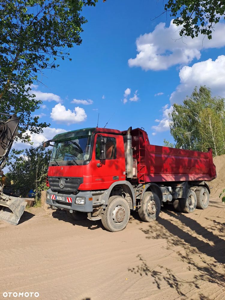 Mercedes-Benz 4141 - 1