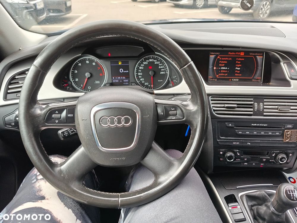Audi A4 Avant 2.0 TFSI Attraction - 20