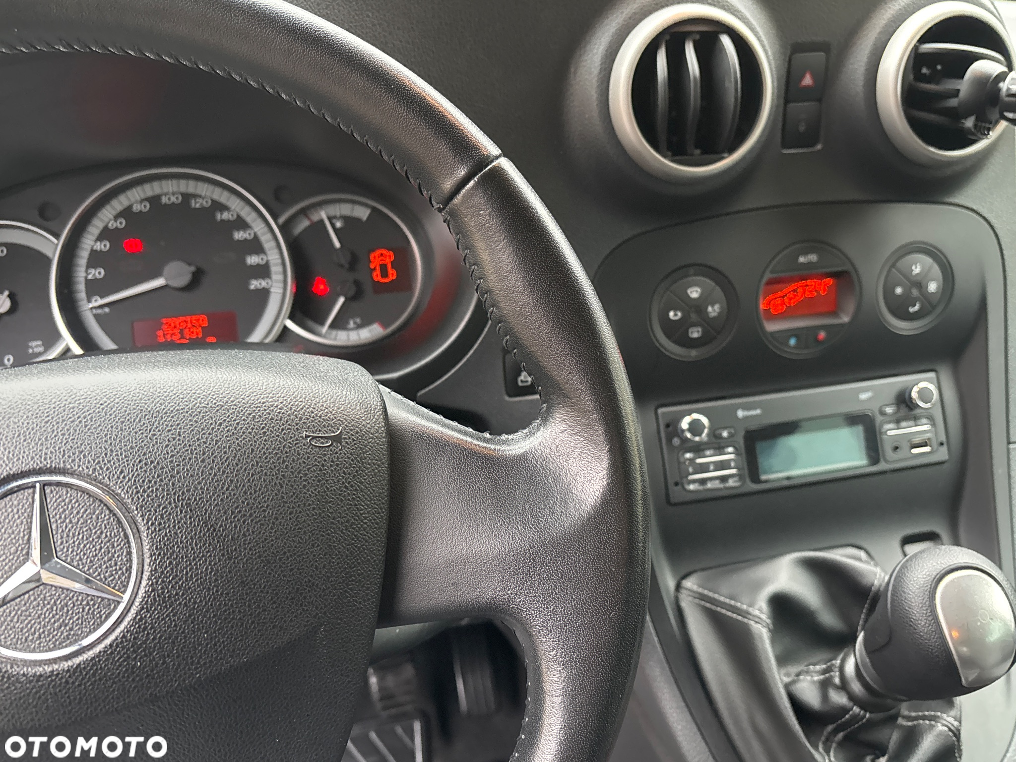 Mercedes-Benz Citan - 18