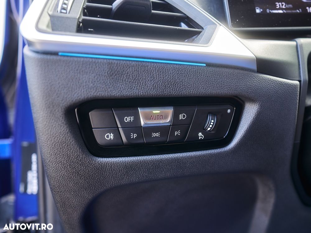BMW Seria 3 320d xDrive AT MHEV - 22
