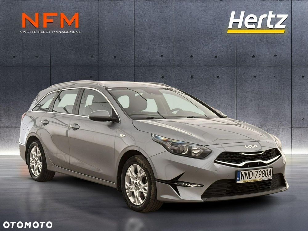 Kia Ceed - 4