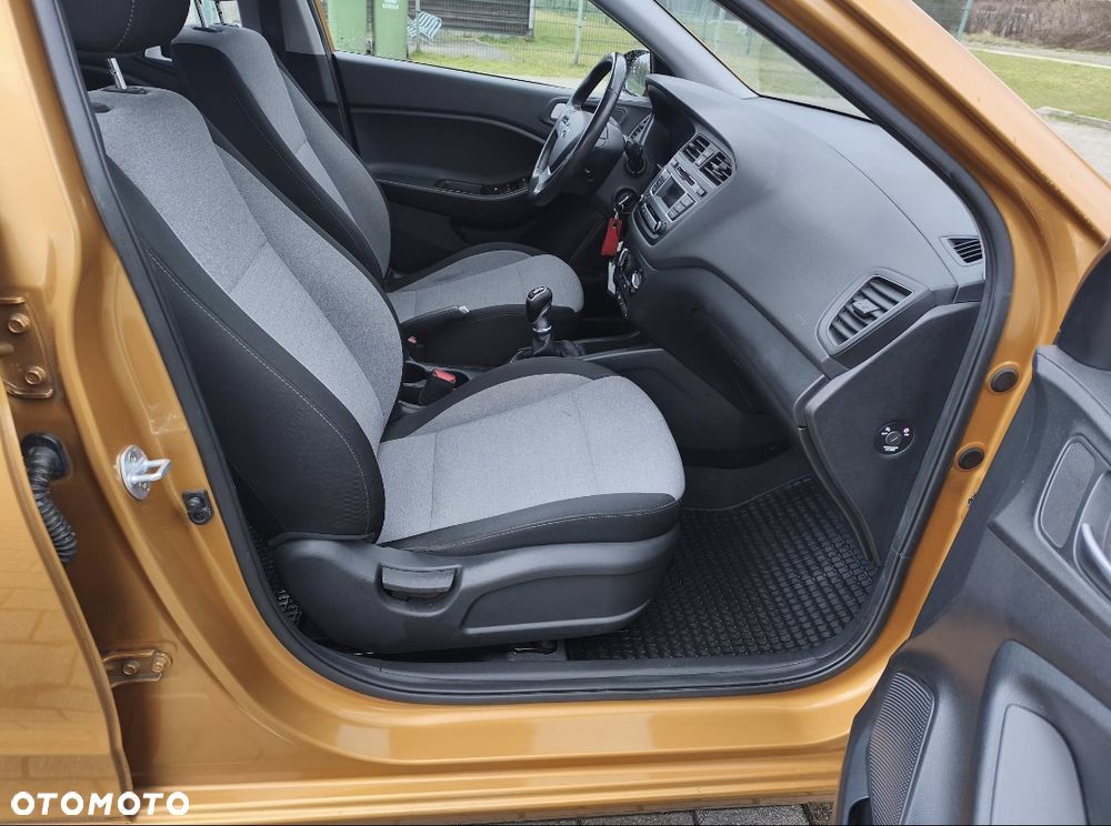 Hyundai i20 1.4 Comfort - 7