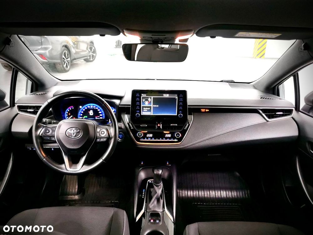 Toyota Corolla - 4