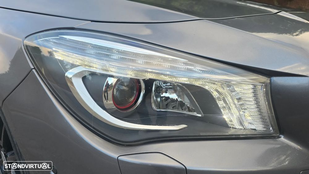 Mercedes-Benz CLA 220 d Shooting Brake AMG Line Aut. - 42