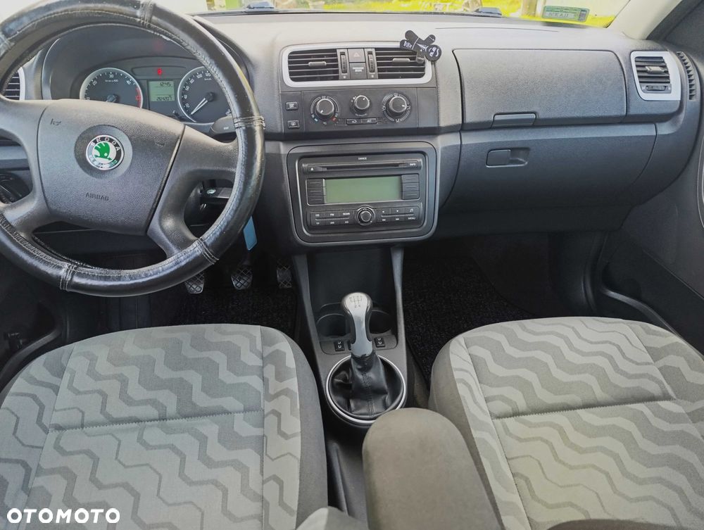 Skoda Roomster - 8