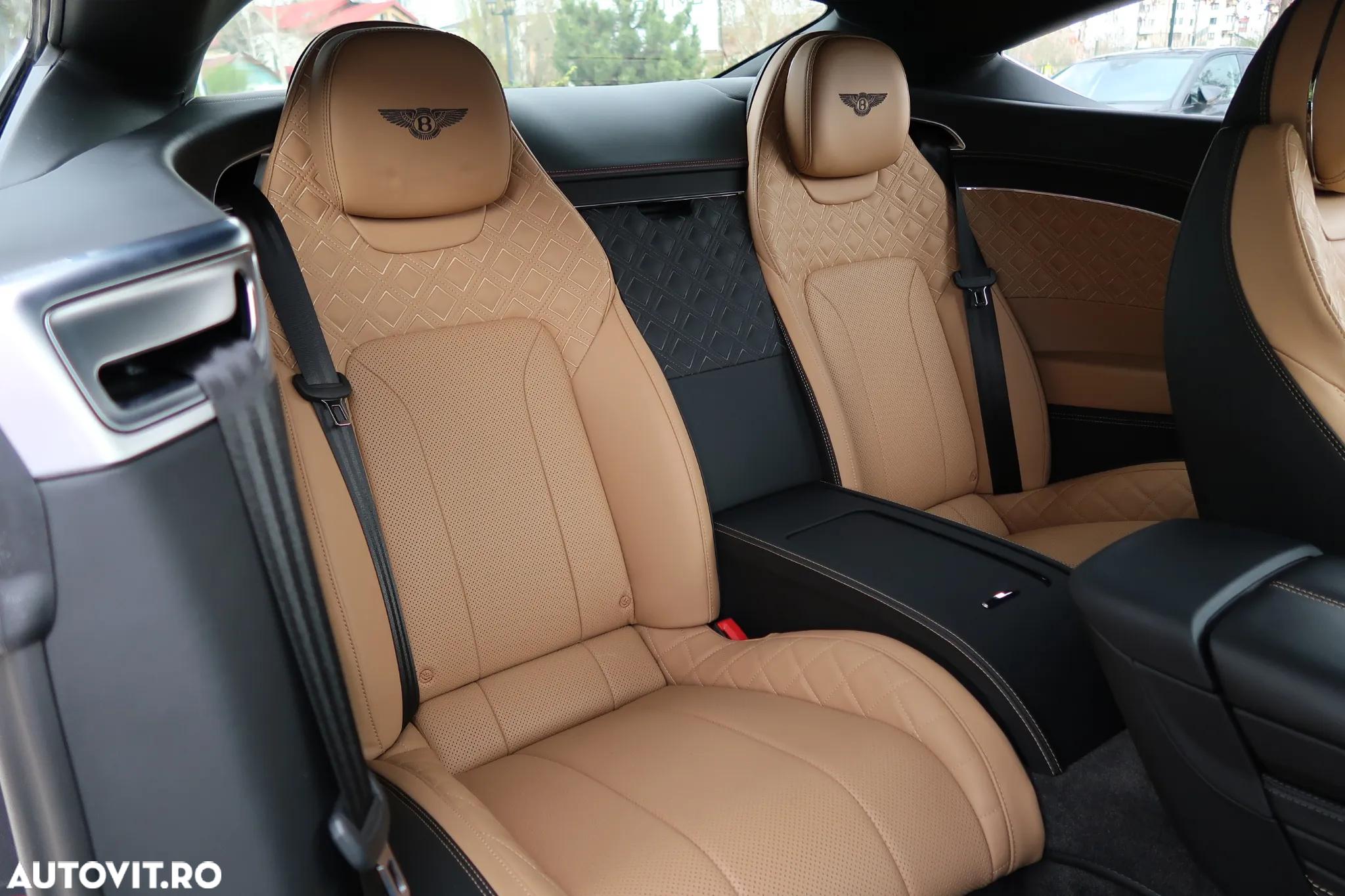 Bentley Continental - 13