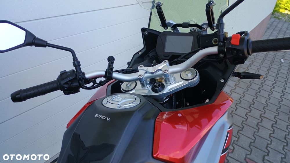 VOGE 650DSX - 23