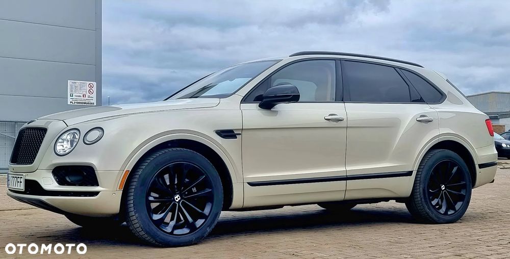 Bentley Bentayga W12 - 13