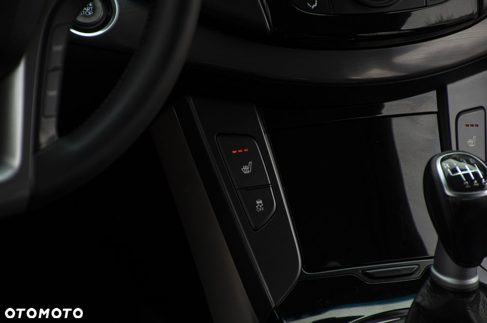 Hyundai i40 2.0 Premium - 37