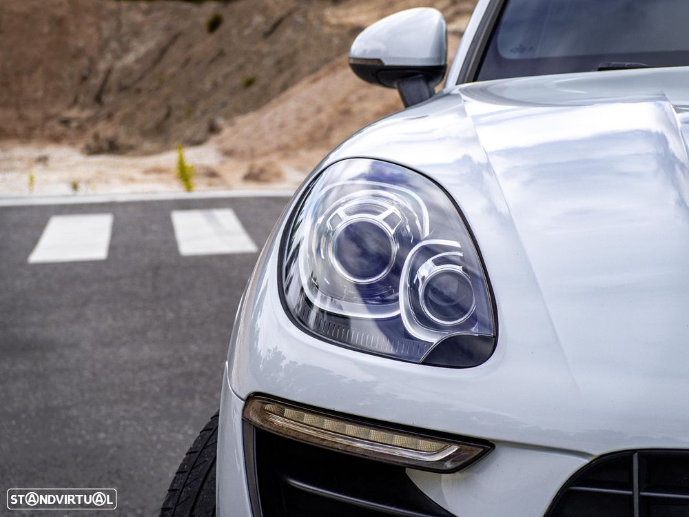 Porsche Macan S - 7