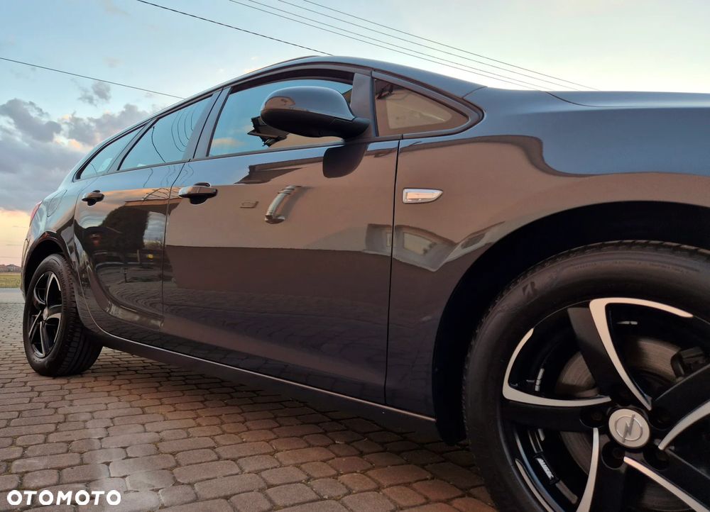 Opel Astra 1.7 CDTI DPF ecoFLEX TourerStart/Stop 105g Edition - 29