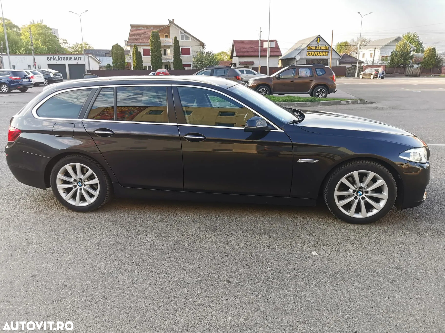 BMW Seria 5 520d Touring Aut. - 13
