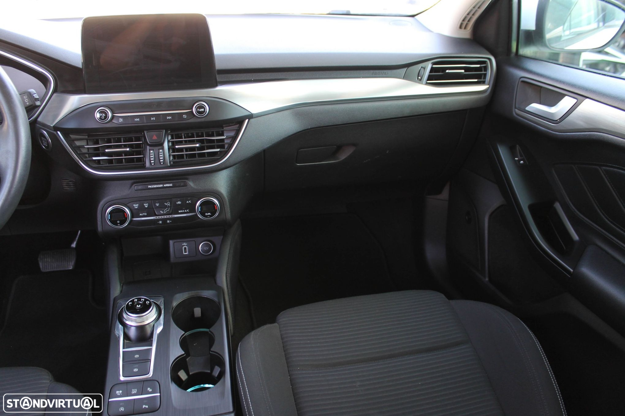 Ford Focus 1.5 TDCi EcoBlue Titanium Aut. - 45