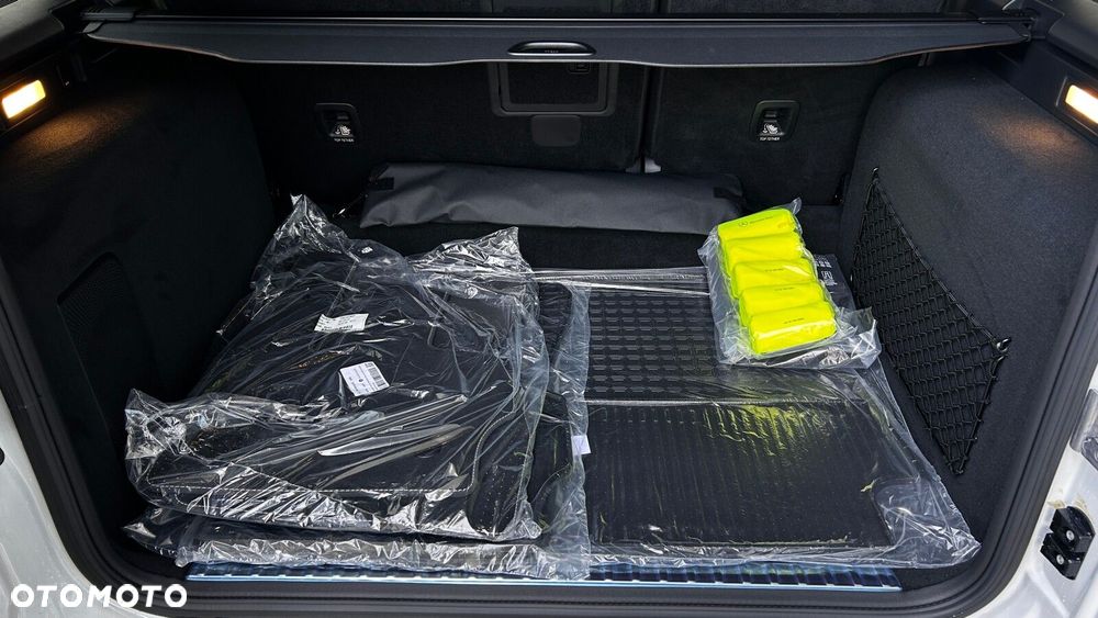 Mercedes-Benz Klasa G 450 d mHEV 9G-Tronic - 32