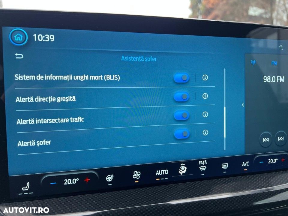 Ford Focus - 10