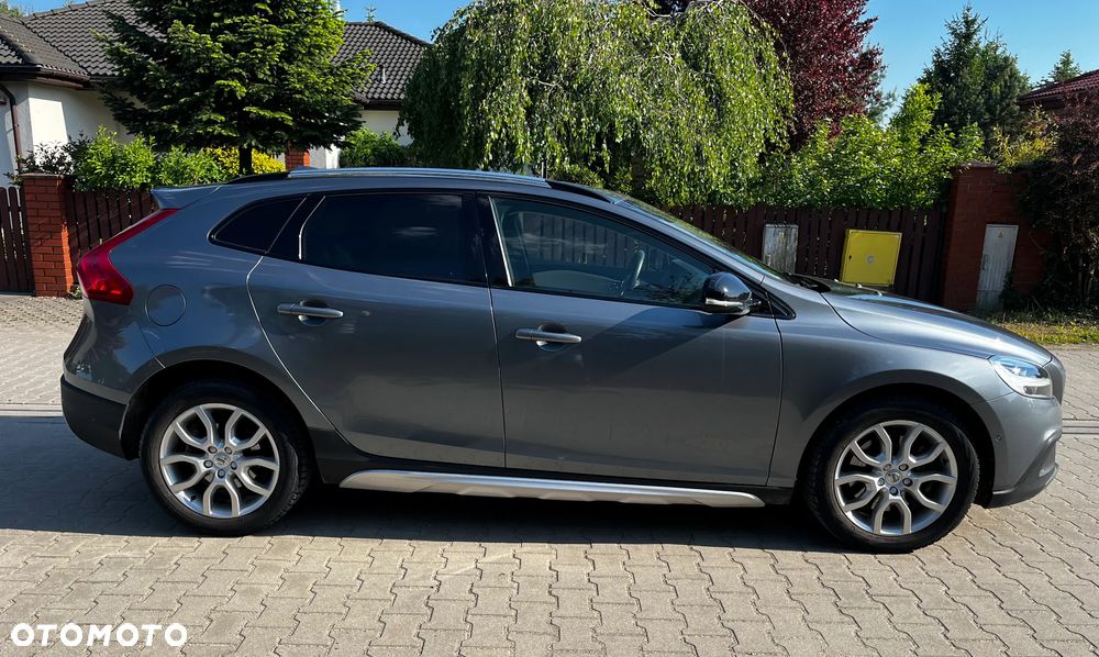 Volvo V40 Cross Country D3 Drive-E SCR Summum - 28