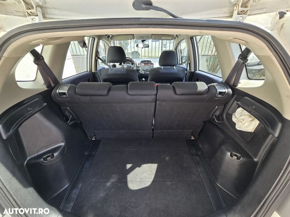 Honda Jazz 1.4 SOHC i-VTEC MT Trend - 6