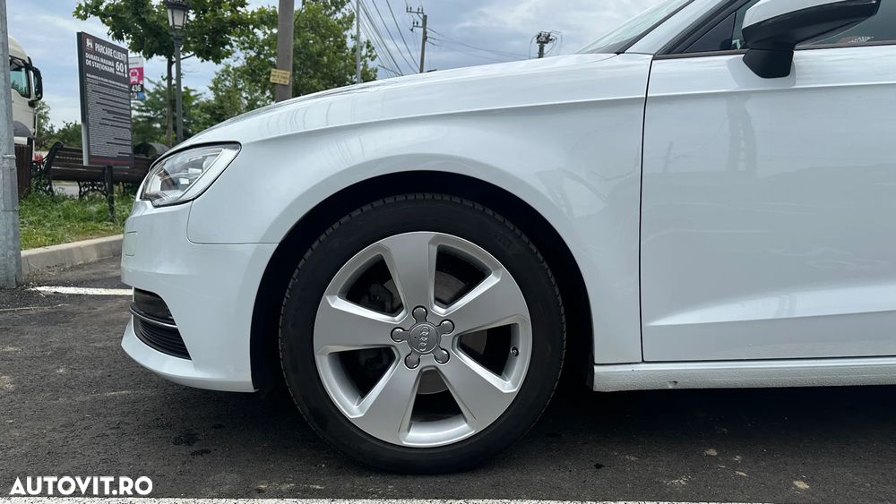 Audi A3 Sportback 1.2 TFSI Stronic Ambition - 5