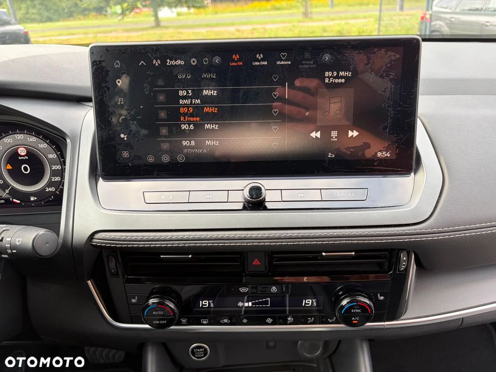 Nissan Qashqai 1.3 DIG-T MHEV N-Connecta Xtronic - 14