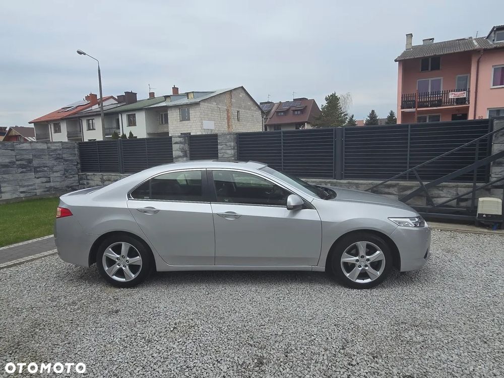 Honda Accord 2.0 Elegance Advantage - 10