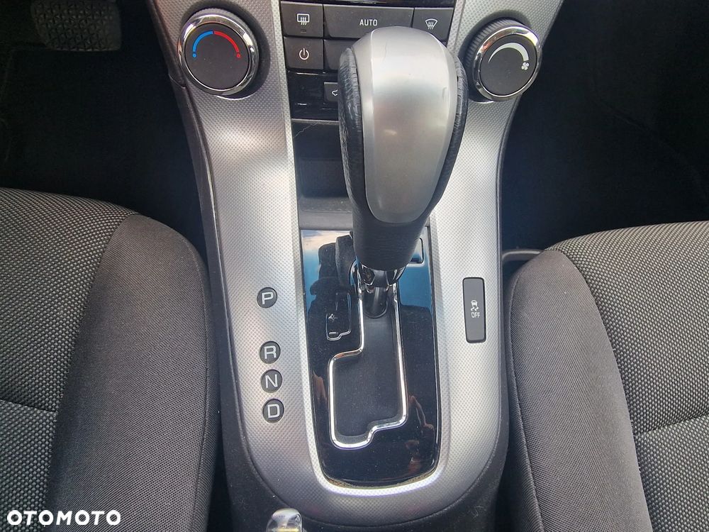 Chevrolet Cruze 1.8 LT+ - 15