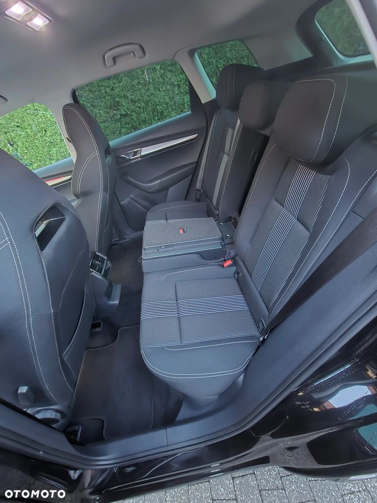 Skoda Karoq 1.6 TDI SCR DSG Style - 16